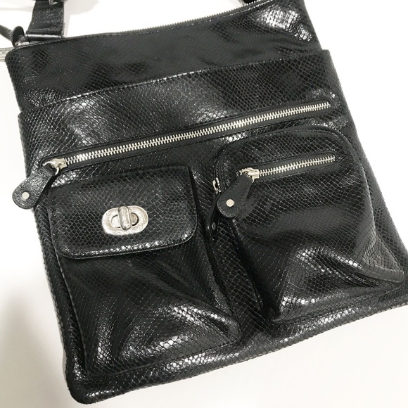 ‼️SOLD‼️ Brighton Black Glazed Snake Crossbody Bag - Picture 6 of 8